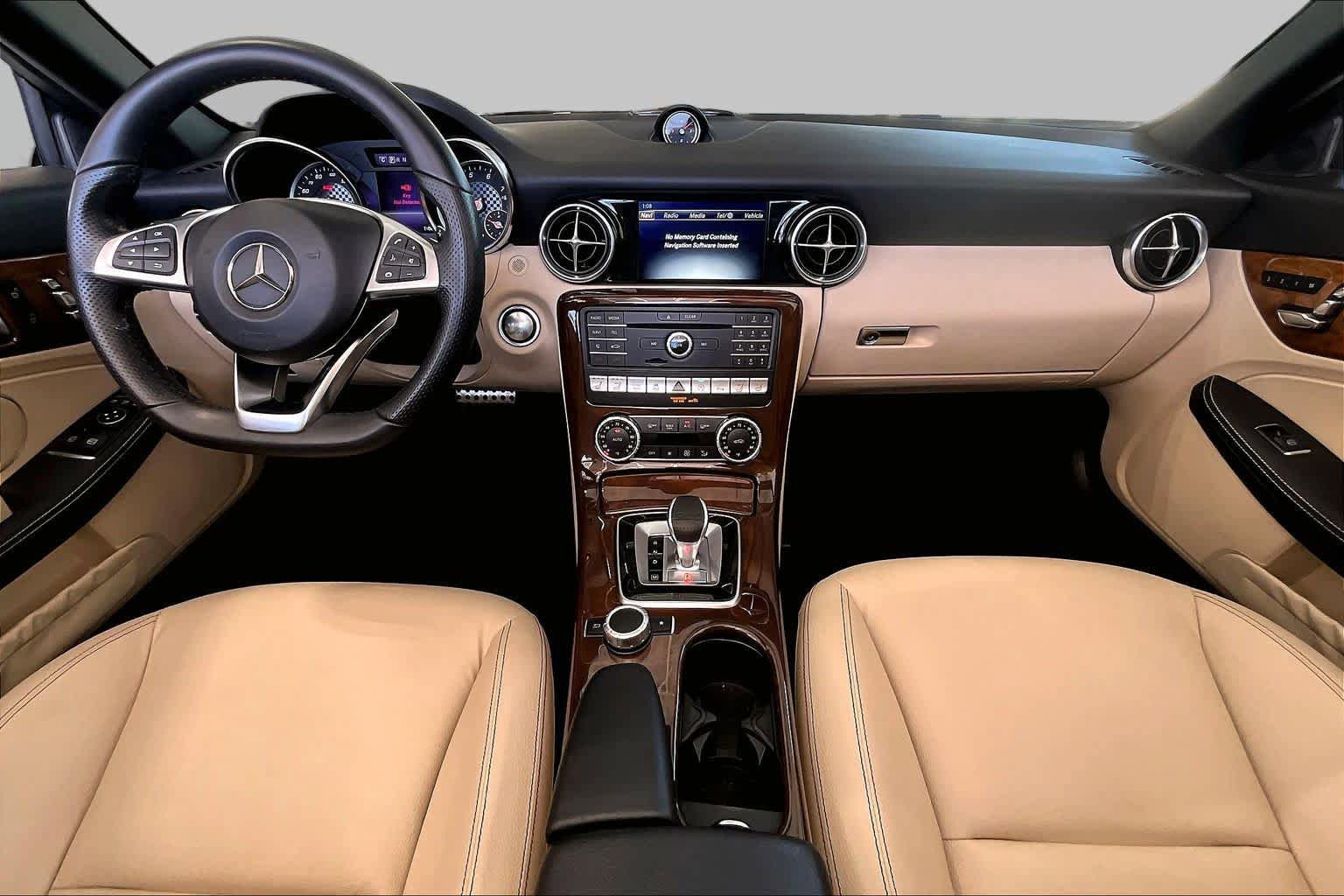 Used 2019 Mercedes-Benz SLC 300 image 16