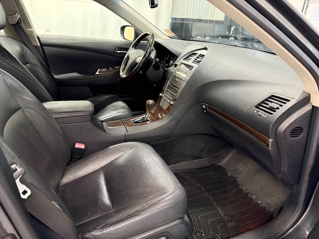 Used 2010 Lexus ES 350 FWD image 11