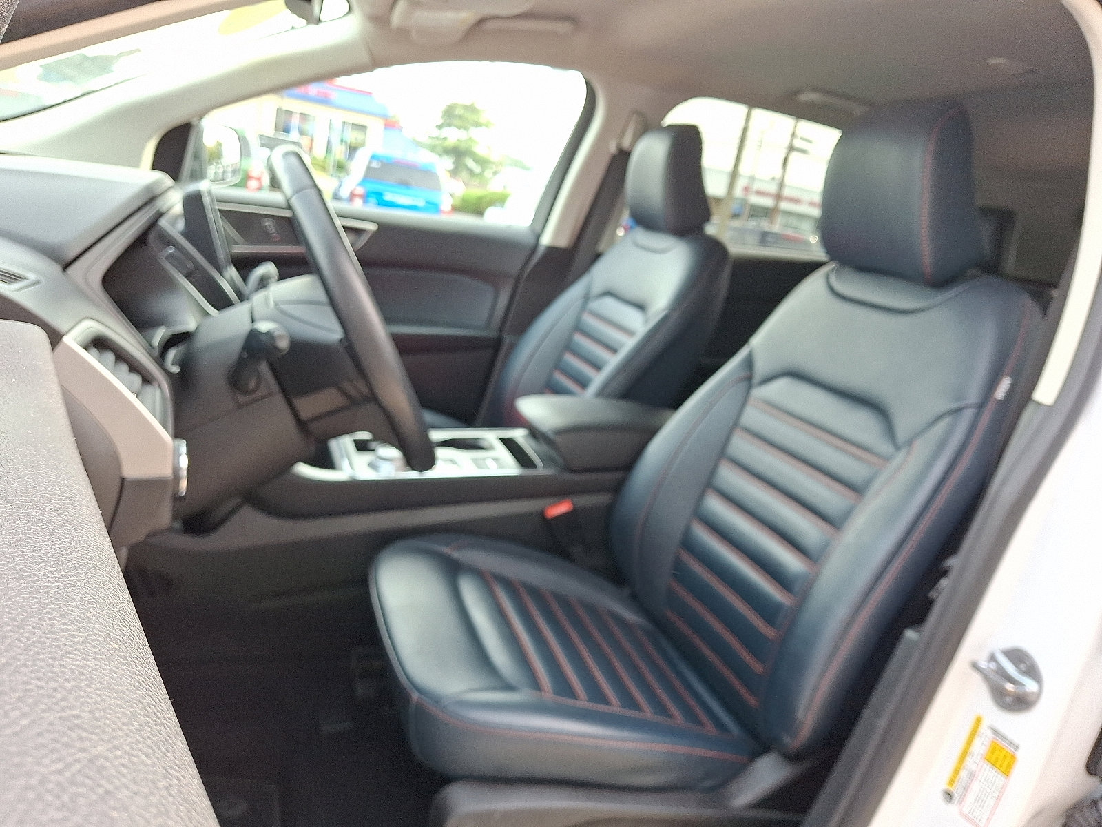 Certified 2023 Ford Edge SEL w/ Sport Appearance Package image 15