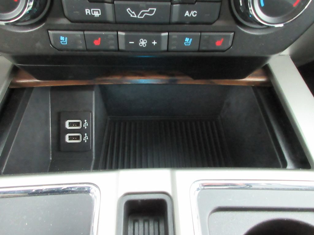 Used 2019 Ford F150 Lariat w/ Trailer Tow Package AWD/4WD image 31