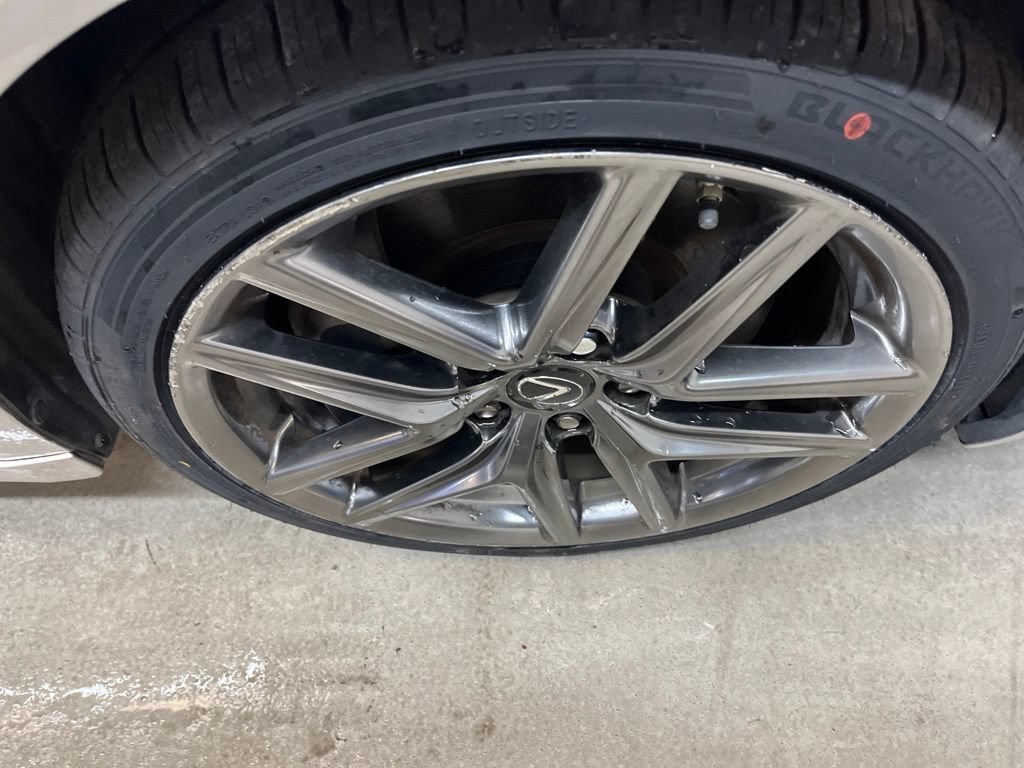 Used 2019 Lexus IS 300 F Sport w/ F Sport Package RWD image 33
