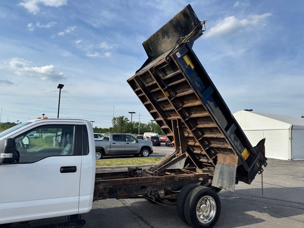 Used 2017 Ford F550 4x4 Regular Cab Super Duty image 24