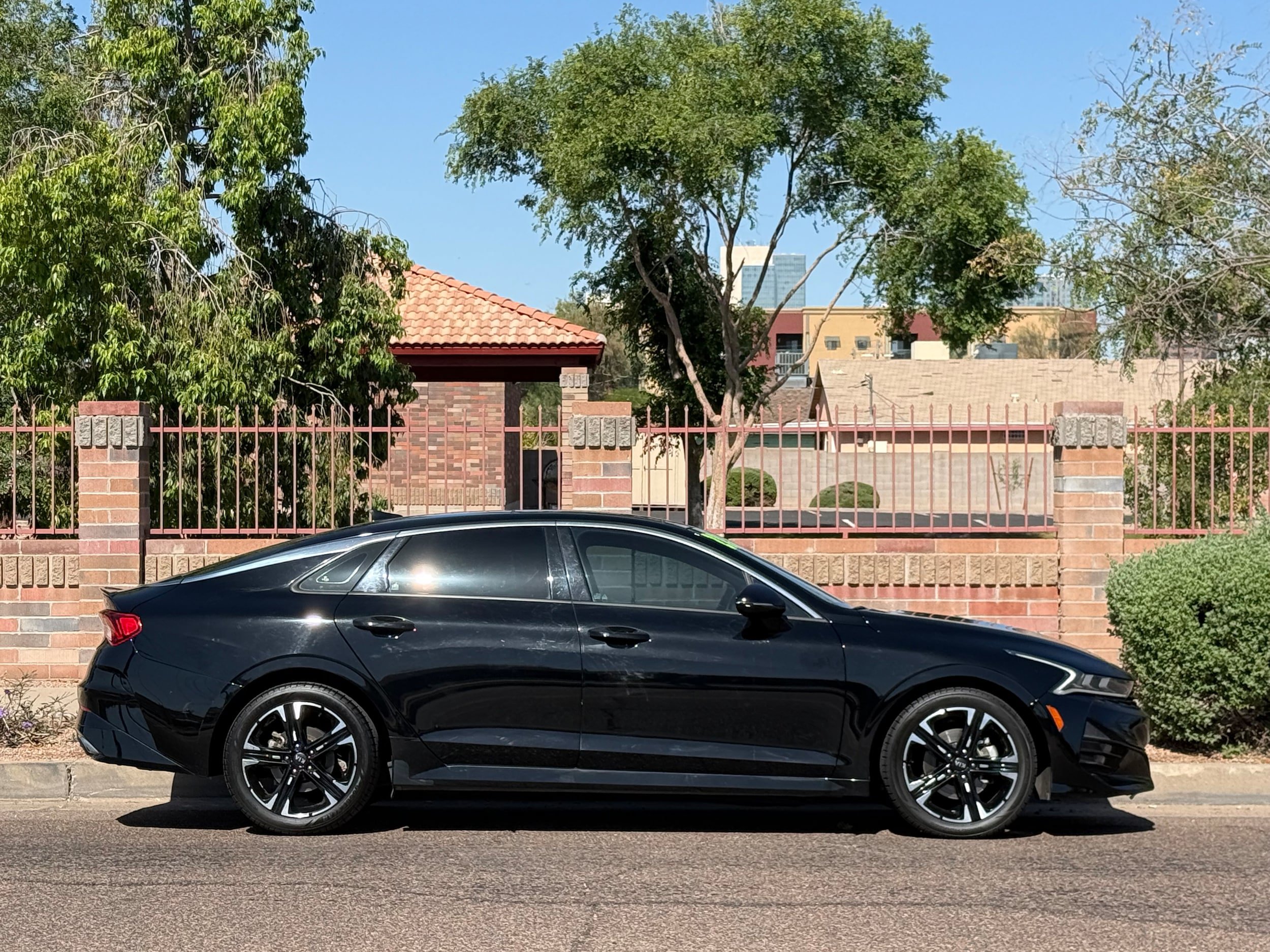 Used 2021 Kia K5 GT-Line w/ GT-Line FWD Premium Package image 9