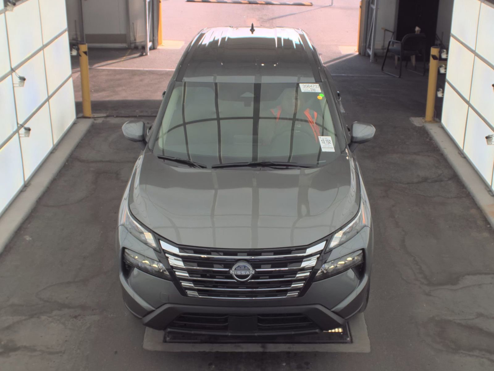 Used 2026 Nissan Rogue SV image 4