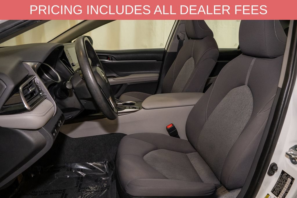 Used 2023 Toyota Camry LE FWD image 9