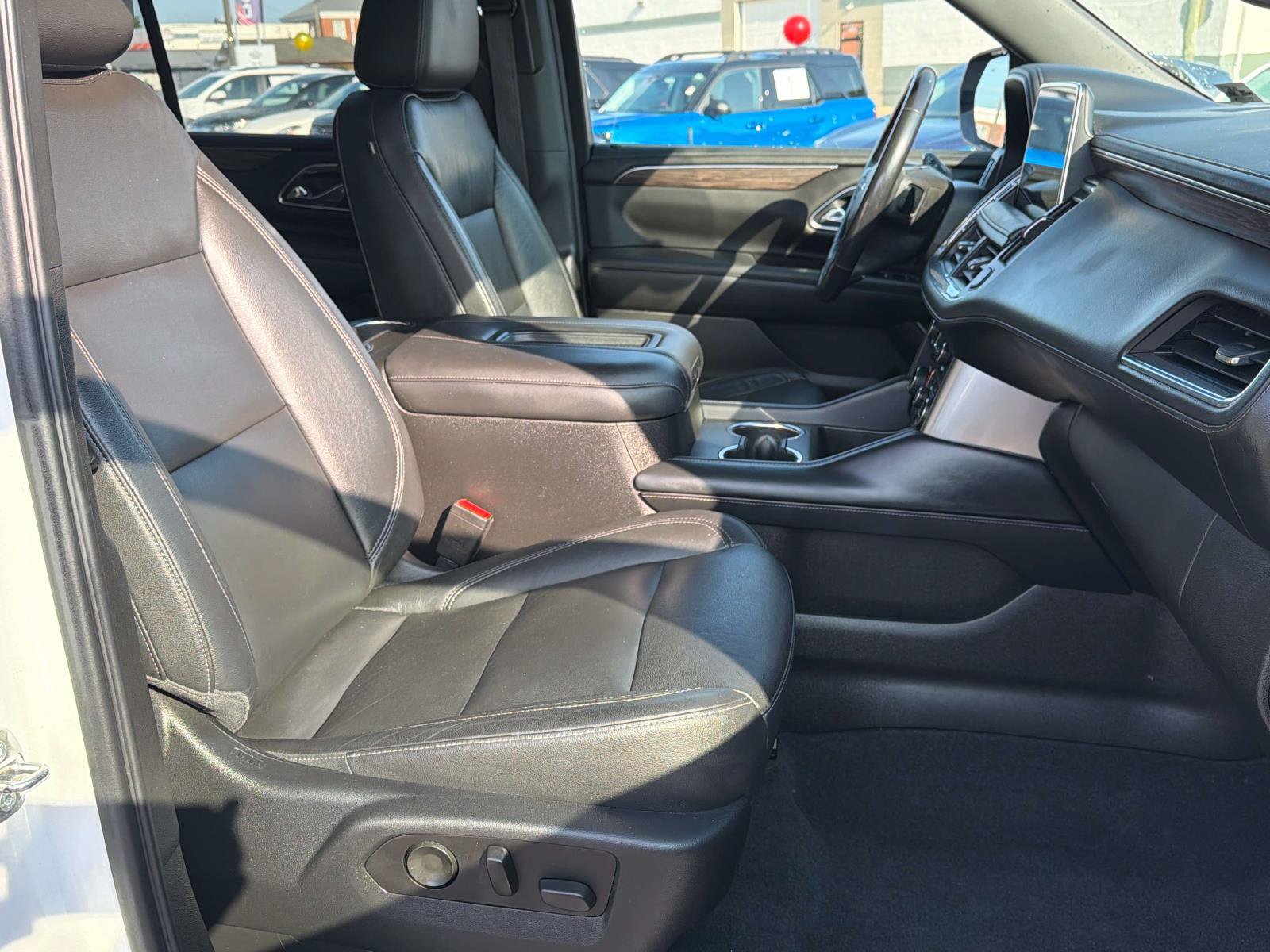 Used 2021 Chevrolet Tahoe LT w/ LT Signature Package AWD/4WD image 28