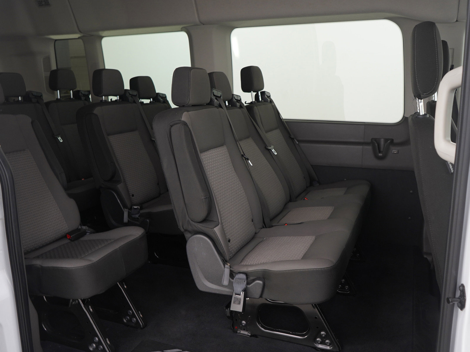 Used 2024 Ford Transit 350 XLT image 12