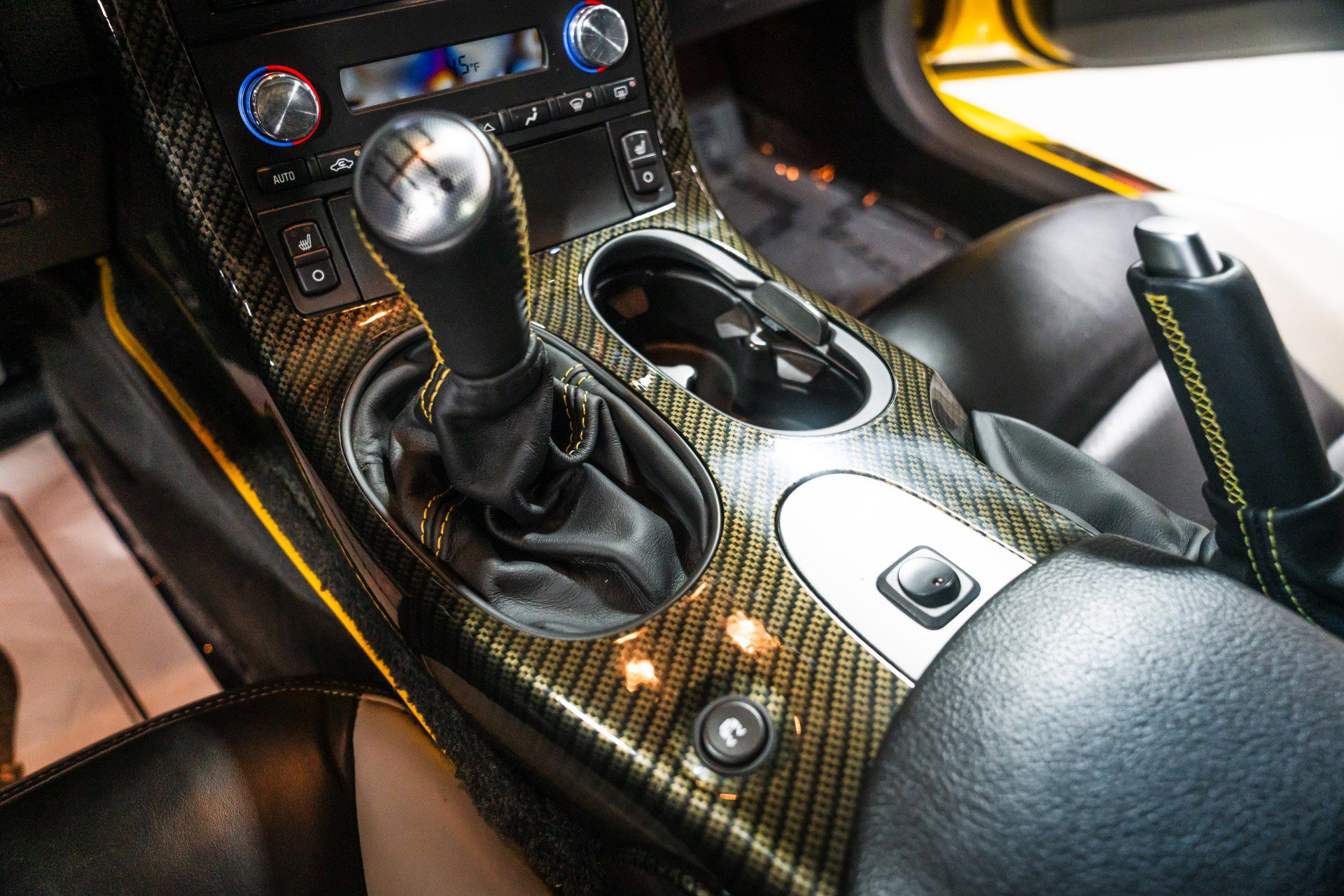 Used 2006 Chevrolet Corvette Z06 w/ Preferred Equipment Group image 23