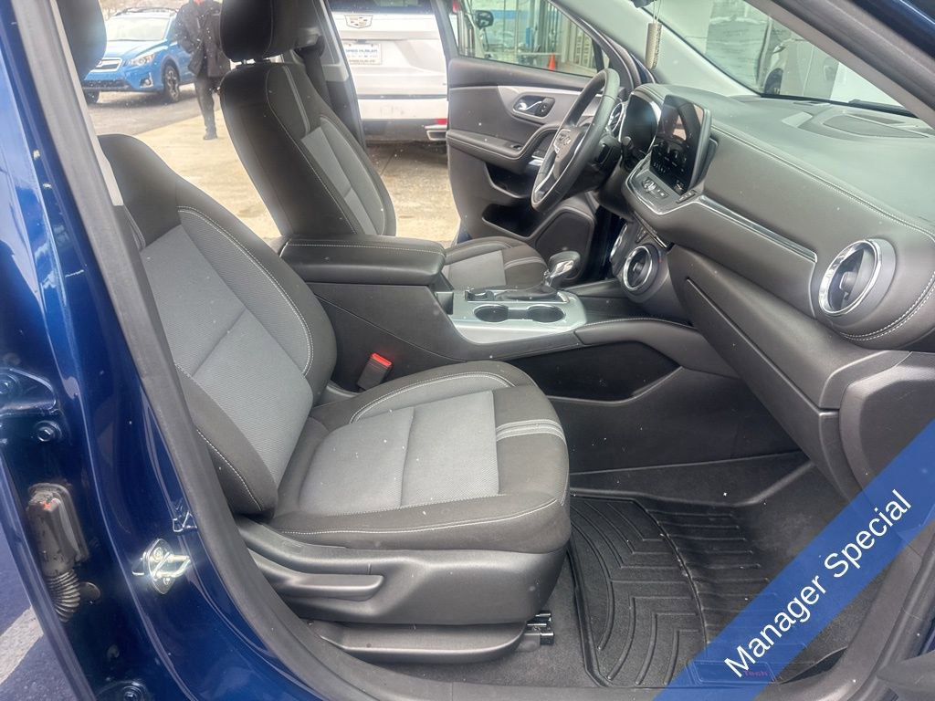 Used 2023 Chevrolet Blazer LT FWD image 25