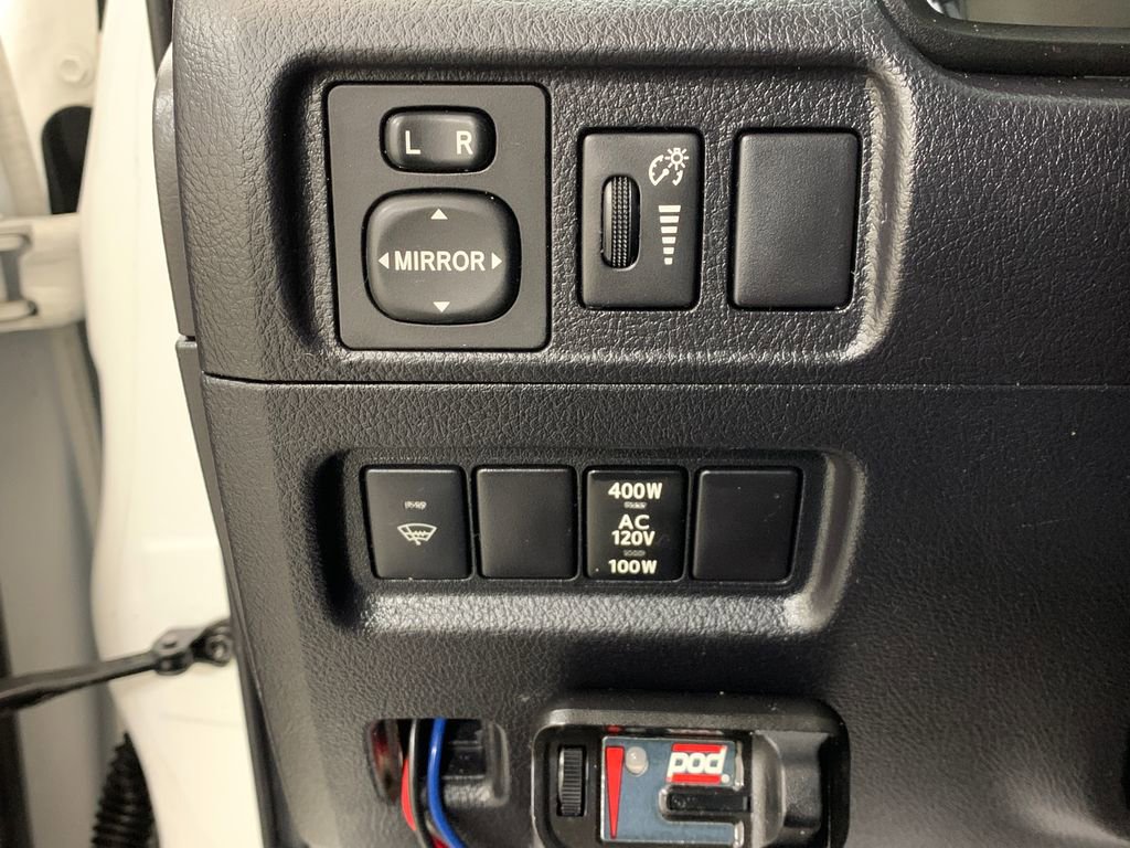 Used 2016 Toyota 4Runner SR5 image 17