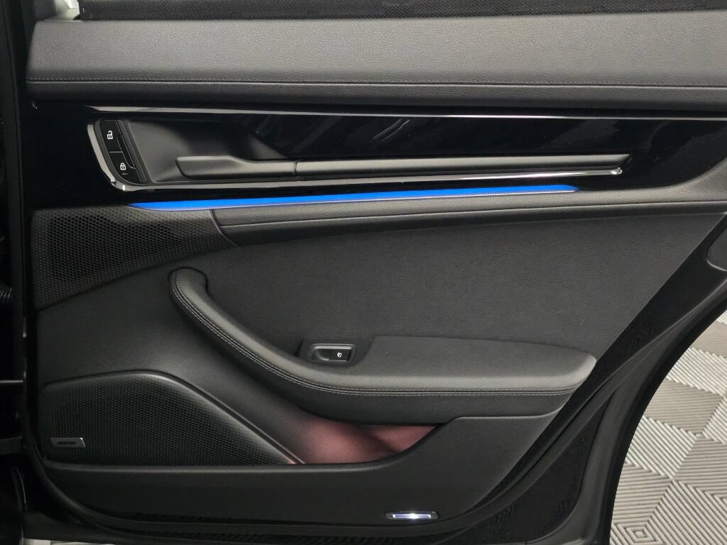 New 2026 Porsche Panamera 4 AWD/4WD image 26