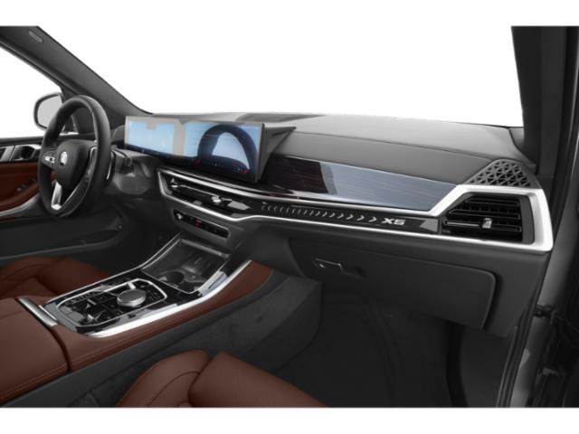 Used 2025 BMW X5 xDrive50e w/ M Sport Package AWD/4WD image 18
