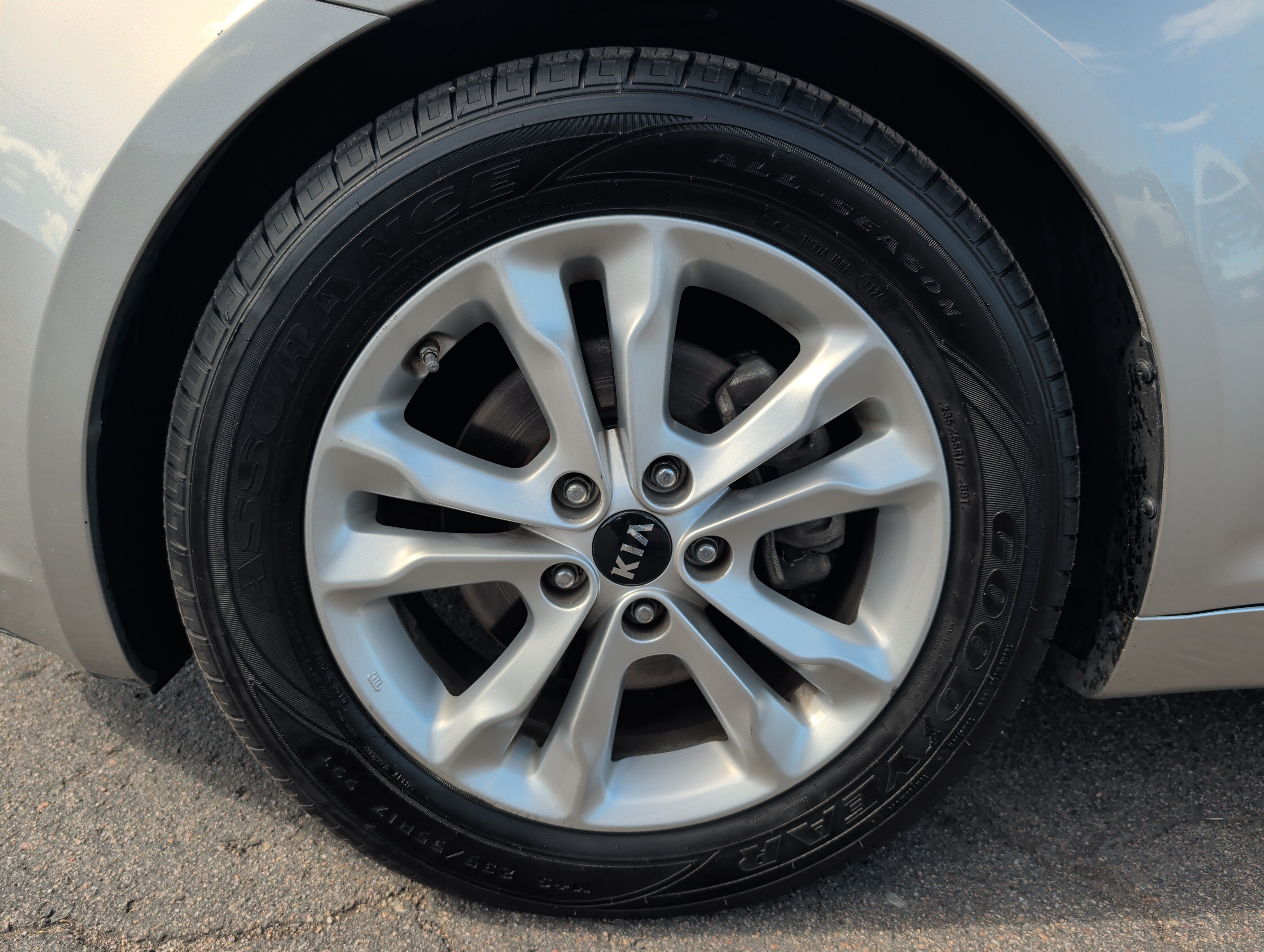 Used 2011 Kia Optima EX FWD image 21