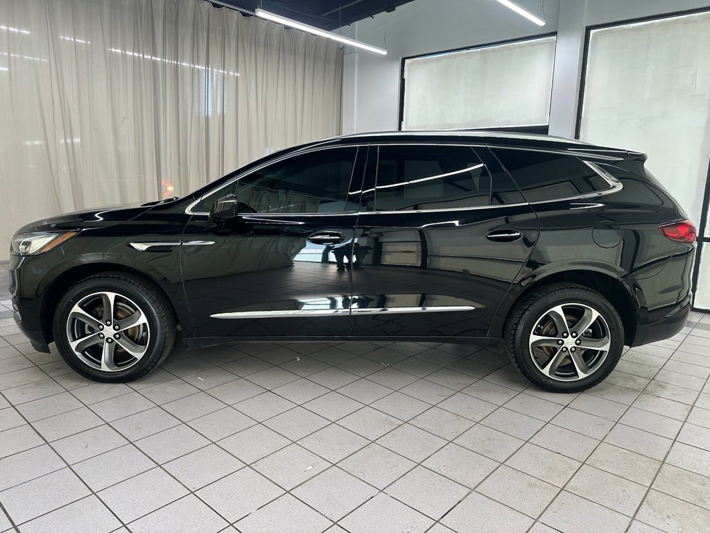 Used 2020 Buick Enclave Essence w/ Sport Touring Edition image 10