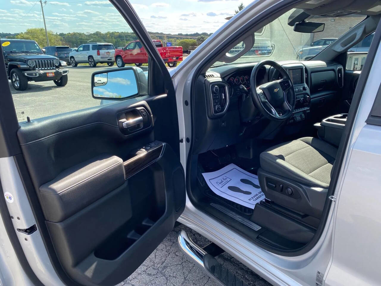 Used 2020 Chevrolet Silverado 1500 LT w/ All-Star Edition AWD/4WD image 13