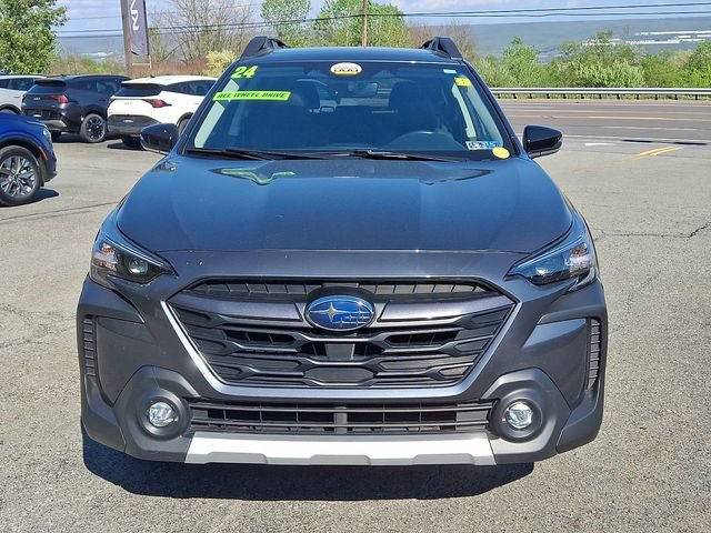 Used 2024 Subaru Outback Limited AWD/4WD image 2