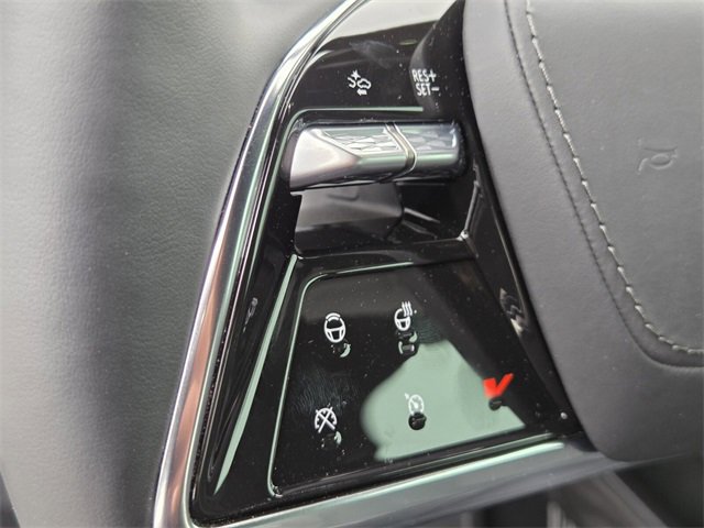 New 2026 Cadillac Vistiq Platinum w/ LPO, Floor Liner Package image 23