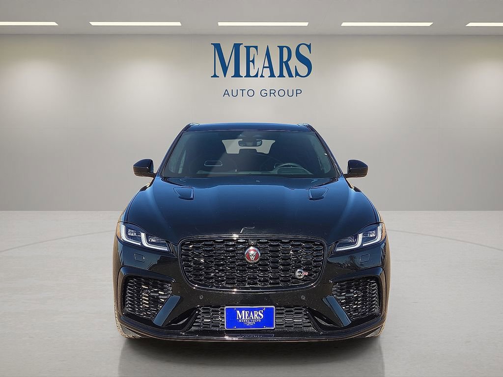 Used 2023 Jaguar F-PACE SVR image 8
