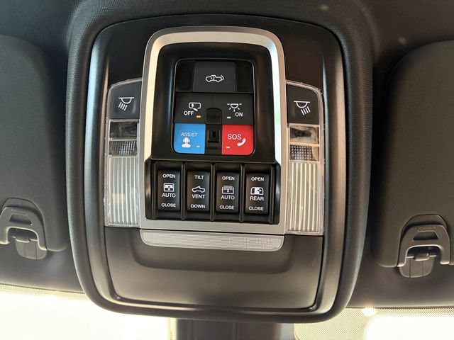 New 2026 RAM 1500 Laramie AWD/4WD image 29