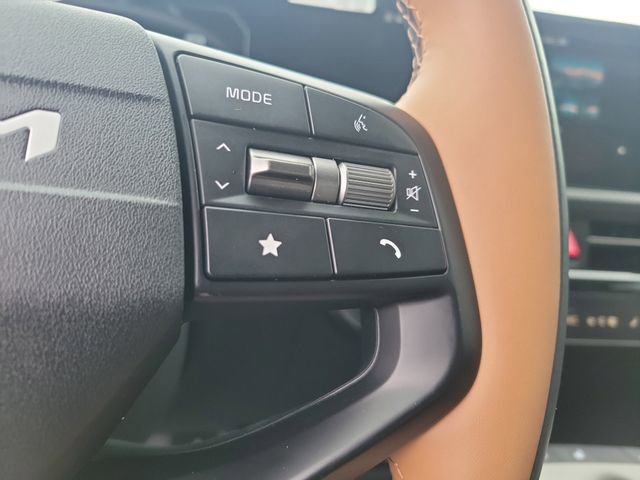 New 2025 Kia EV6 Wind image 25