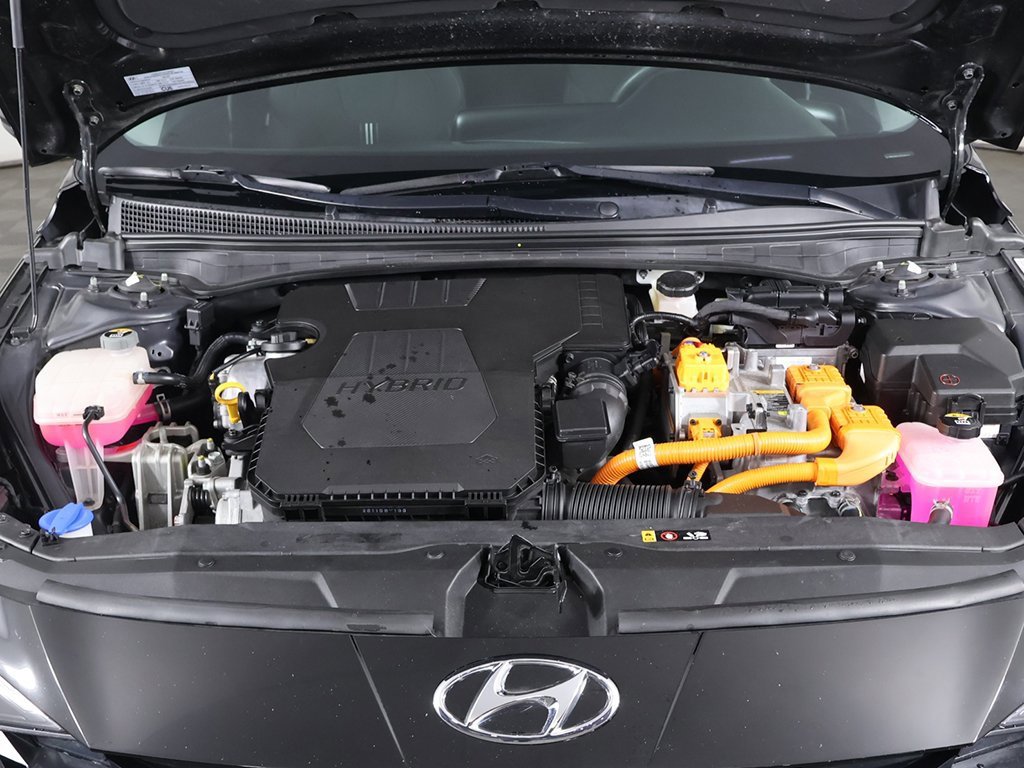 Used 2023 Hyundai Elantra Blue w/ Winter Weather Package image 19