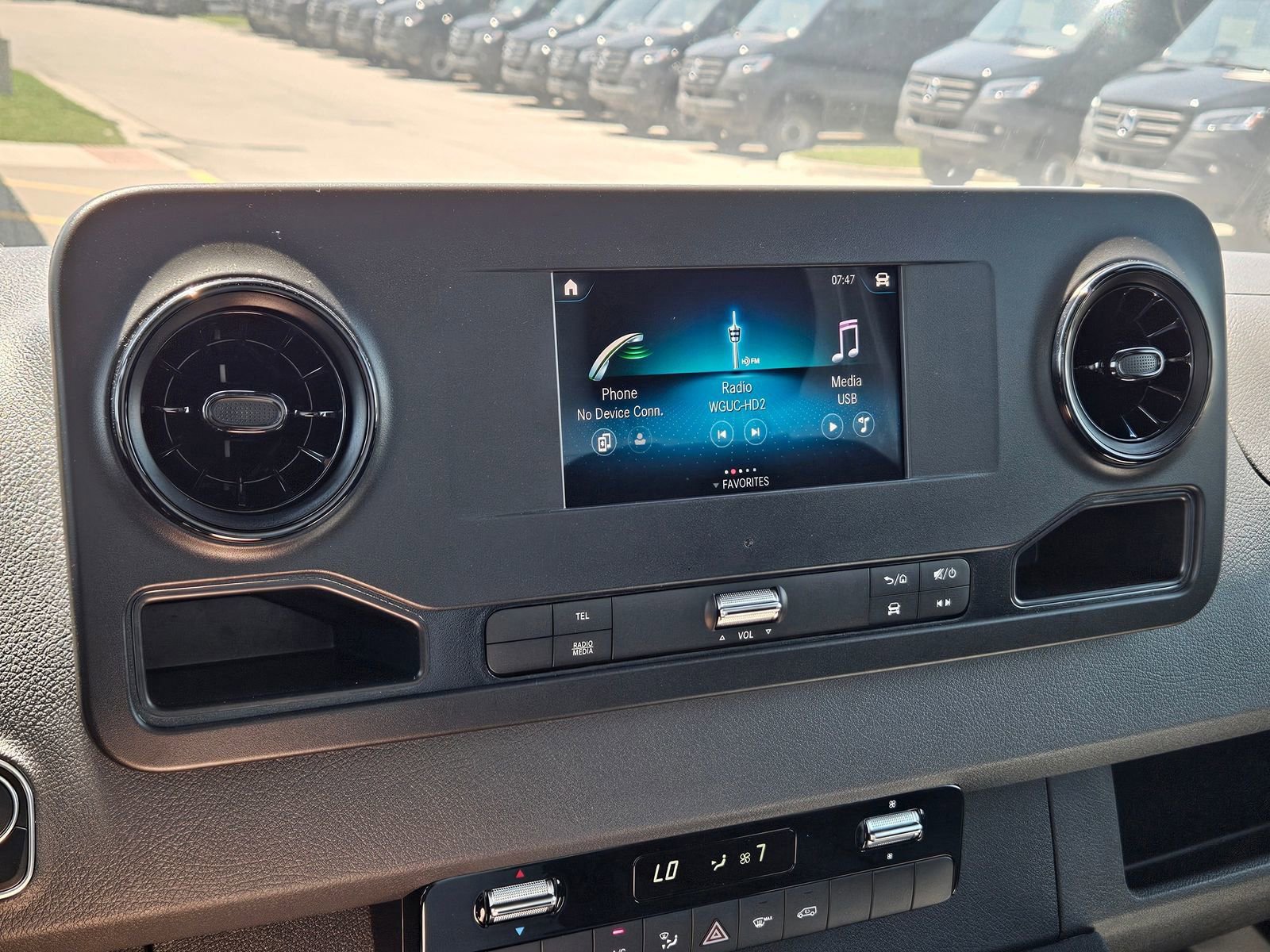 New 2024 Mercedes-Benz Sprinter 4500 image 23