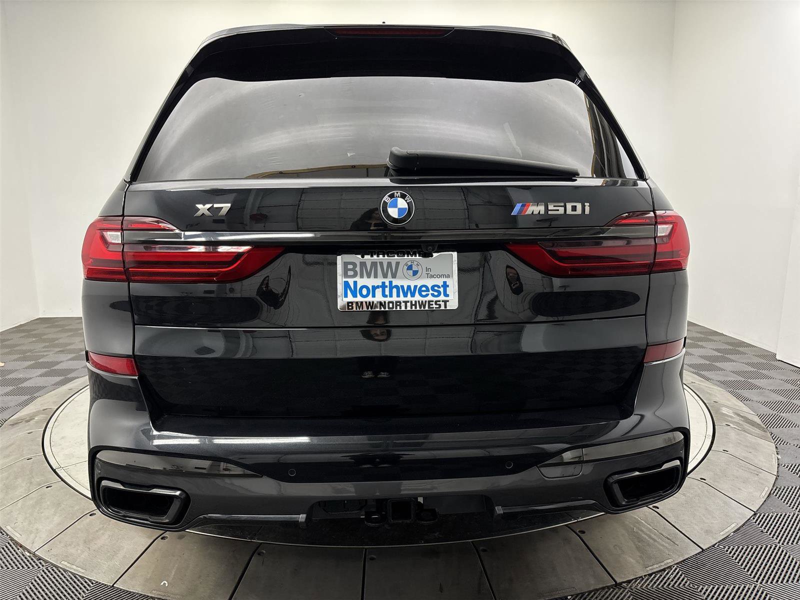 Used 2021 BMW X7 M50i AWD/4WD image 15