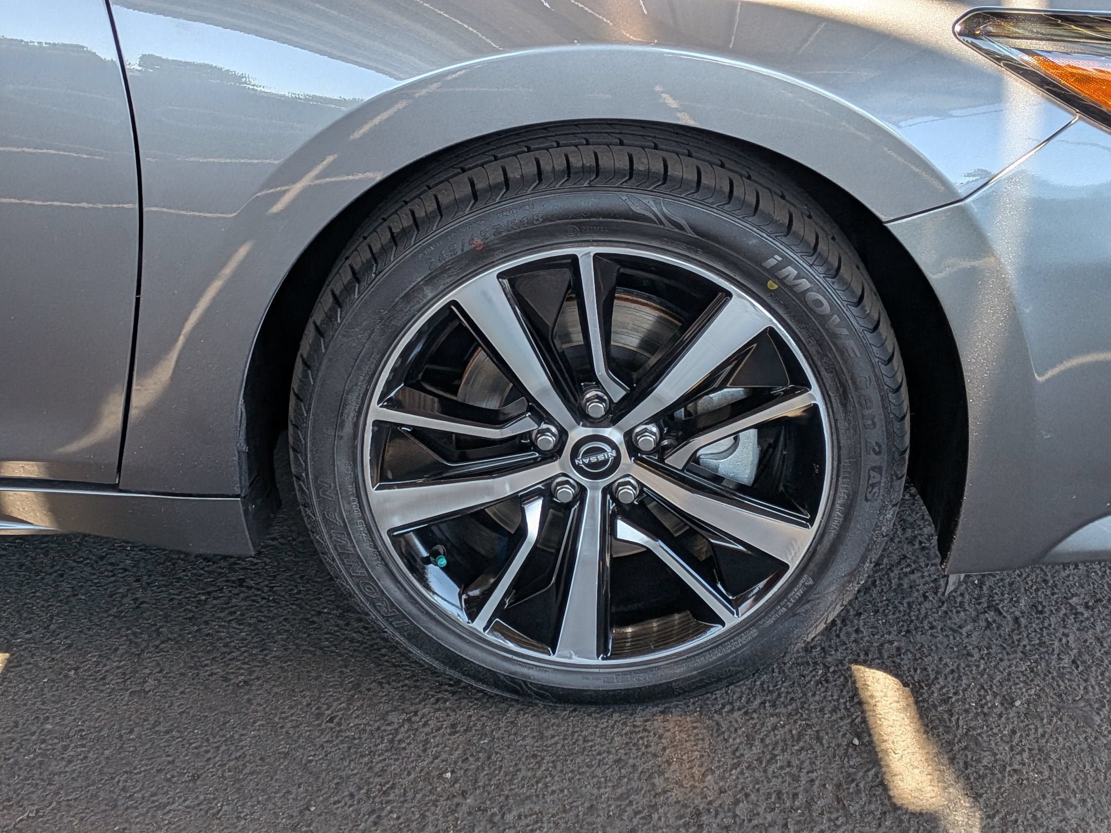 Used 2023 Nissan Maxima SV w/ Floor Mat Group FWD image 7