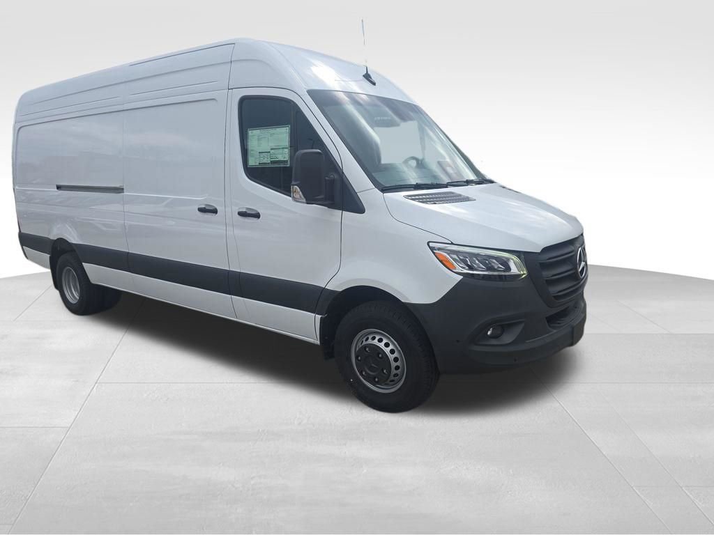 New 2026 Mercedes-Benz Sprinter 3500 image 7