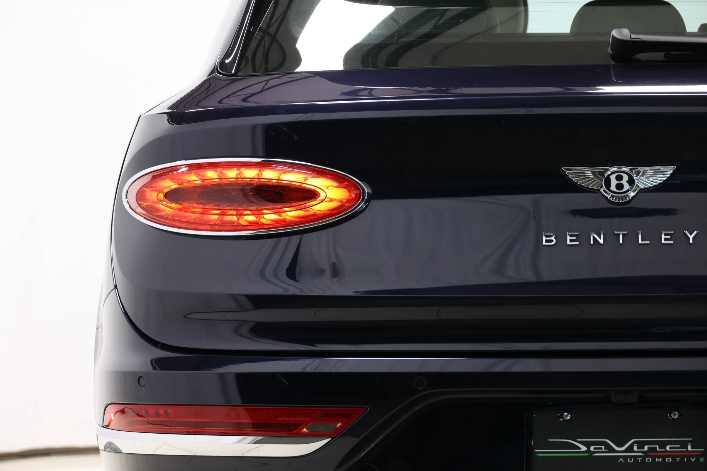 Used 2022 Bentley Bentayga image 82