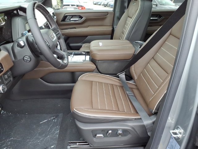 New 2027 GMC Yukon XL Denali Ultimate AWD/4WD image 5