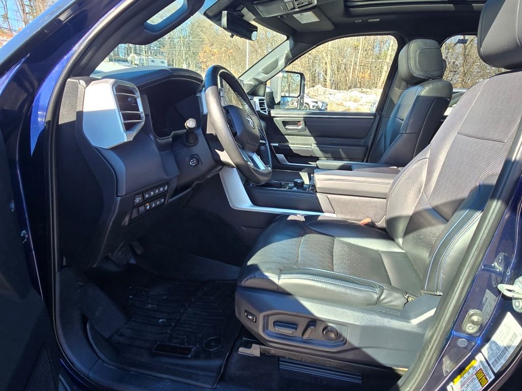 Certified 2023 Toyota Sequoia Platinum image 16