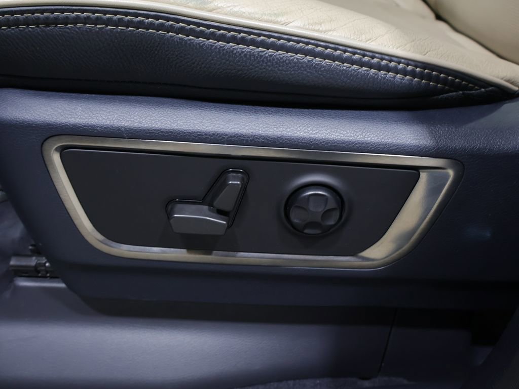 Used 2021 RAM 1500 Limited w/ Off Road Group AWD/4WD image 14