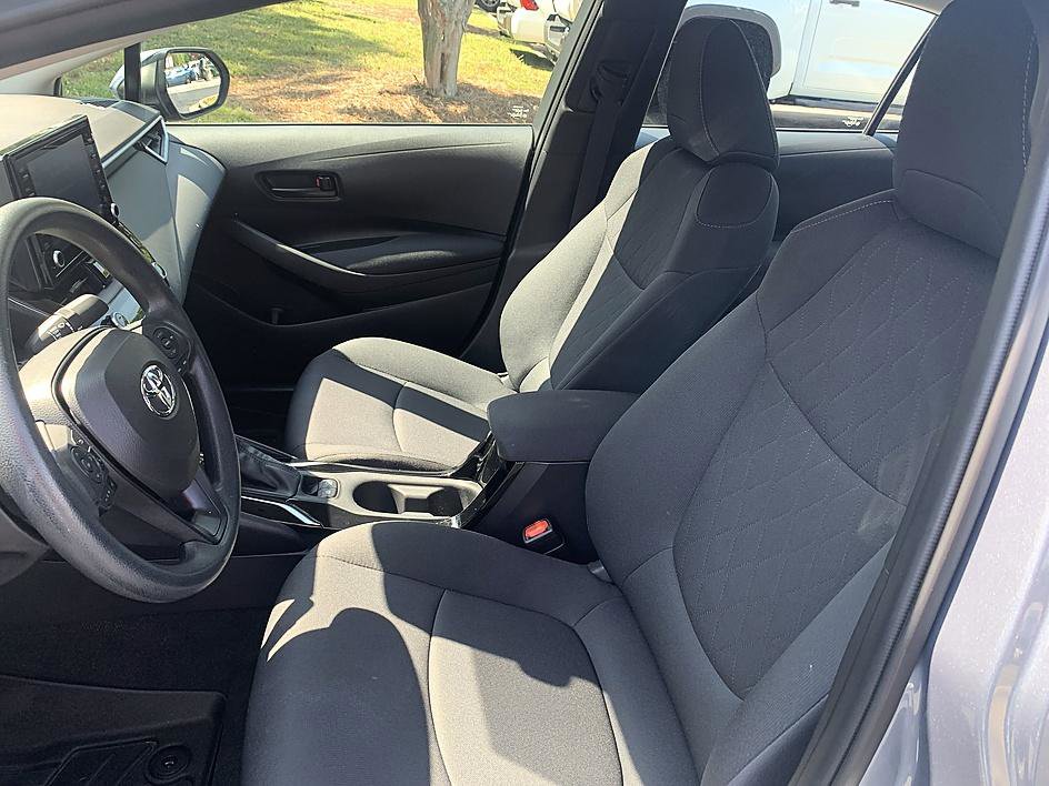 Certified 2022 Toyota Corolla LE FWD image 9