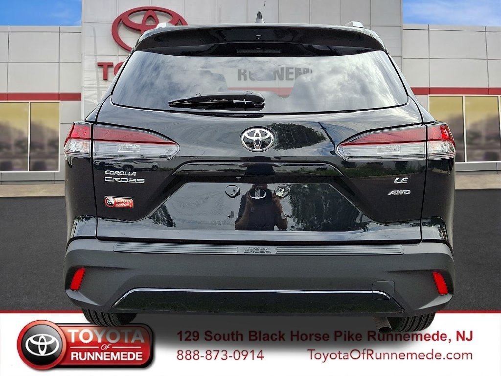 Certified 2026 Toyota Corolla Cross LE w/ Cold Weather Package AWD/4WD image 5