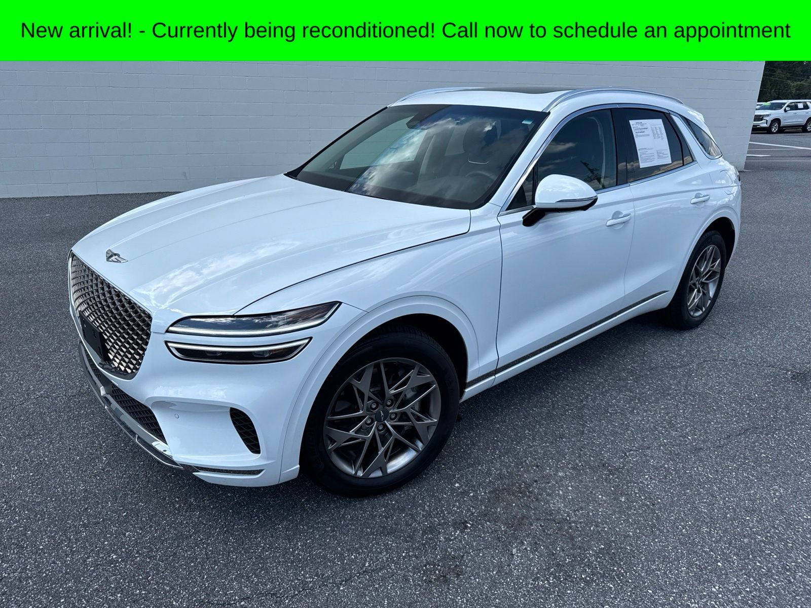 Used 2025 Genesis GV70 2.5T w/ Advanced Package AWD/4WD image 1