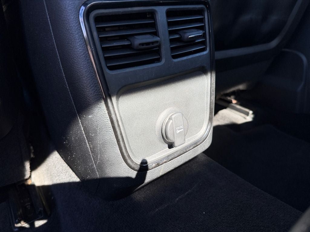 Used 2014 Chrysler 300 S RWD image 32