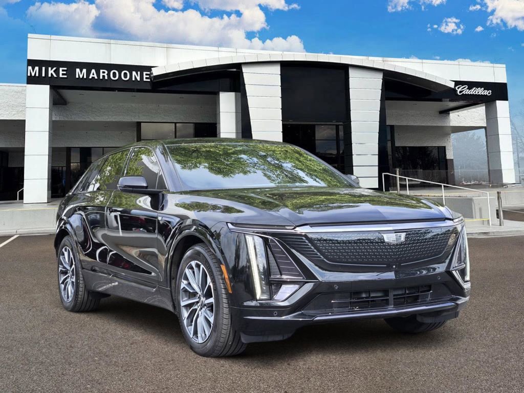 Certified 2024 Cadillac Lyriq Sport AWD/4WD image 2
