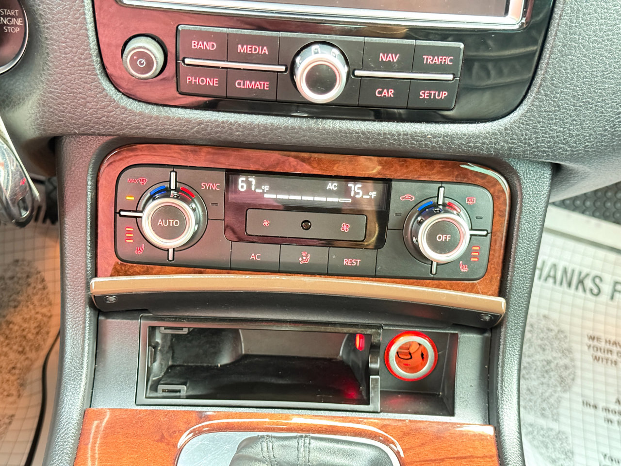 Used 2012 Volkswagen Touareg VR6 image 69