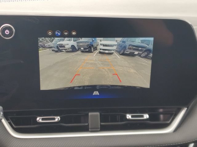 Used 2026 Chevrolet Equinox LT FWD image 25