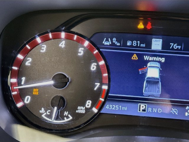 Used 2024 Nissan Frontier PRO-4X w/ Pro Convenience Package AWD/4WD image 12