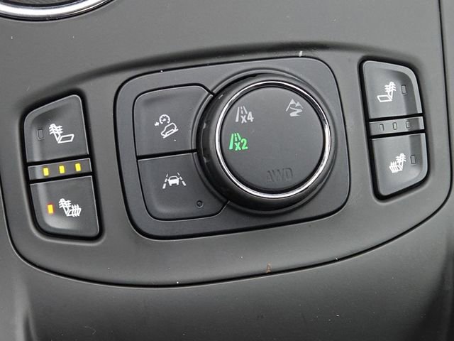 Used 2022 GMC Terrain SLE w/ Driver Convenience Package image 8