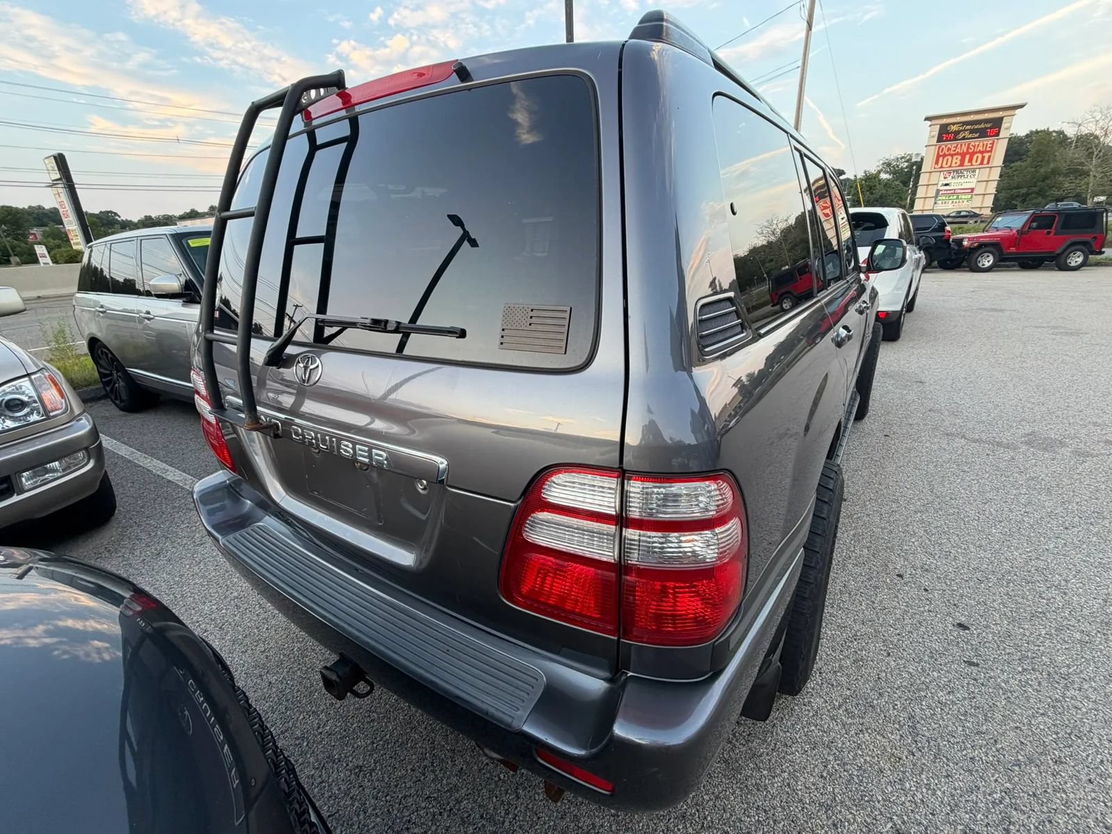 Used 2004 Toyota Land Cruiser AWD/4WD image 13