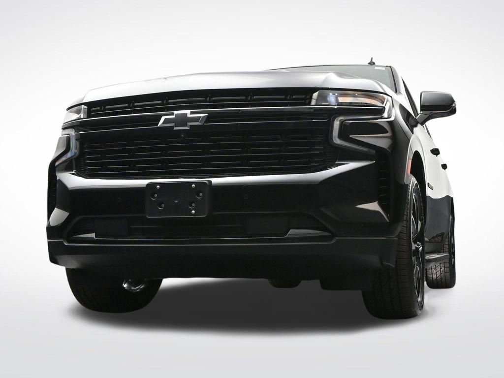 Used 2023 Chevrolet Suburban RST w/ Luxury Package AWD/4WD image 32