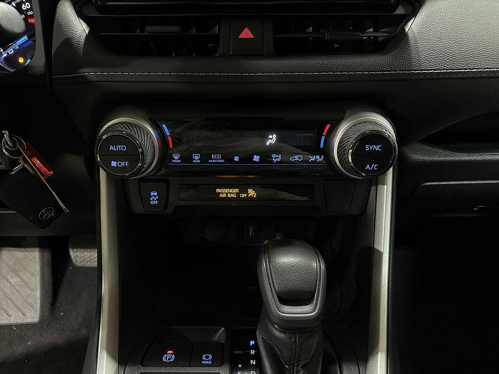 Certified 2022 Toyota RAV4 LE image 21