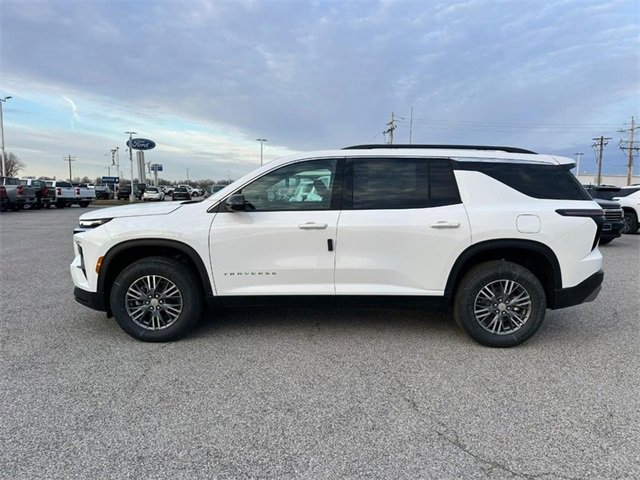 New 2026 Chevrolet Traverse LT w/ LPO, Floor Liner Package image 2