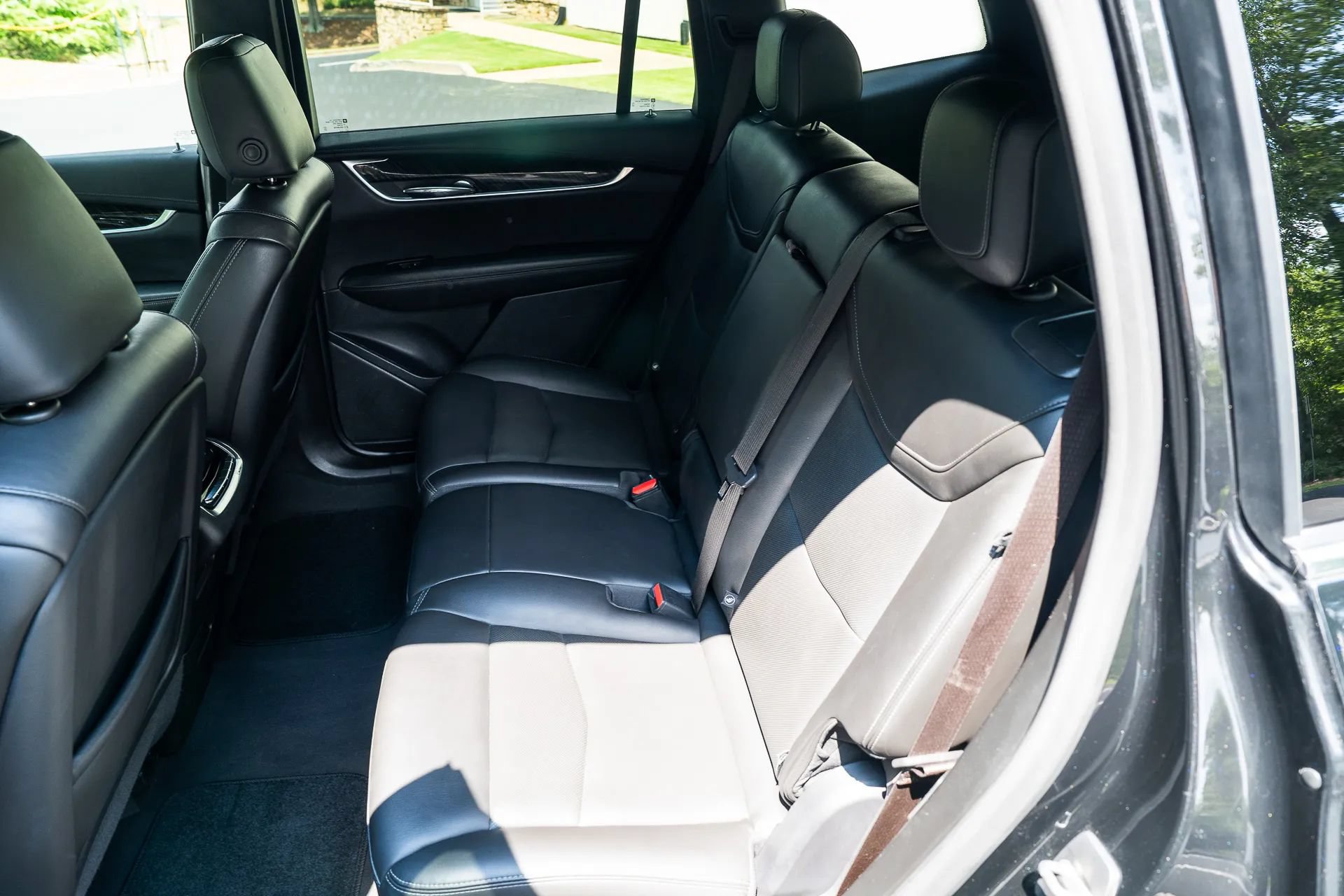 Used 2022 Cadillac XT6 Premium Luxury AWD/4WD image 28