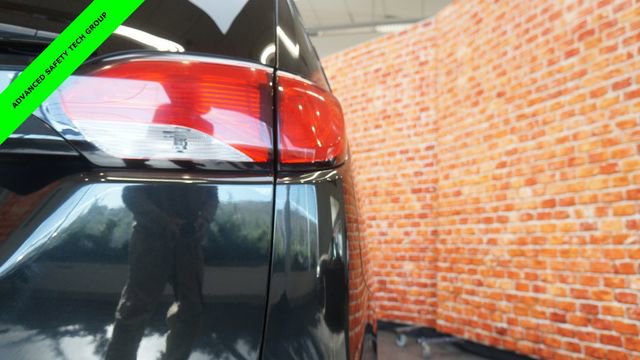Used 2019 Chrysler Pacifica Touring-L w/ Advanced Safetytec Group image 82