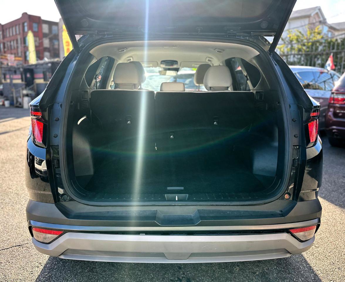 Used 2025 Hyundai Tucson SEL AWD/4WD image 6