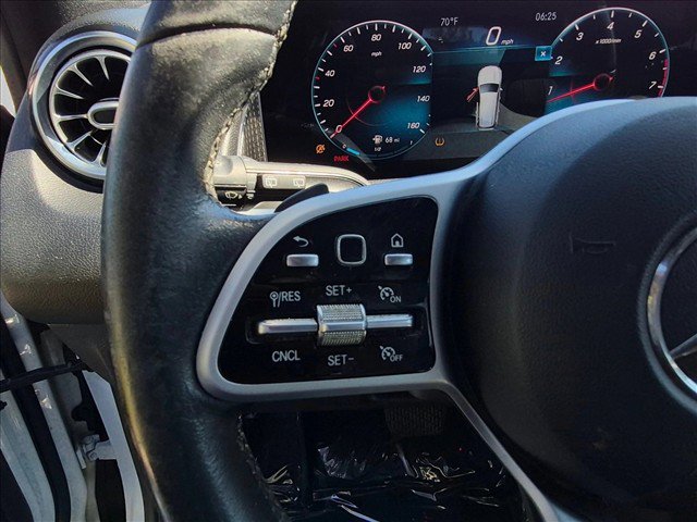 Used 2020 Mercedes-Benz GLB 250 image 25